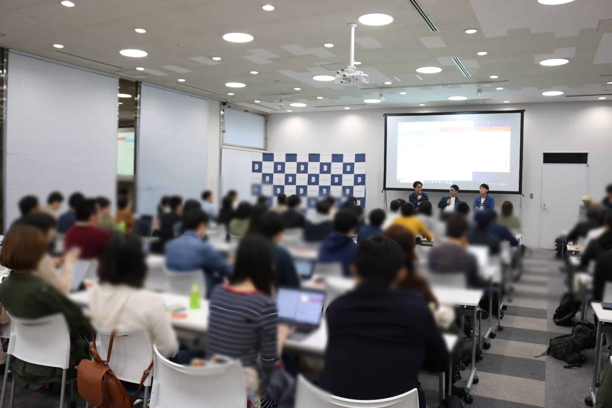 オフレコ話盛りだくさんだった！？東フリトークショー「SNSでは語れない、これからのフリーランスのキャリアハック」公式レポート！