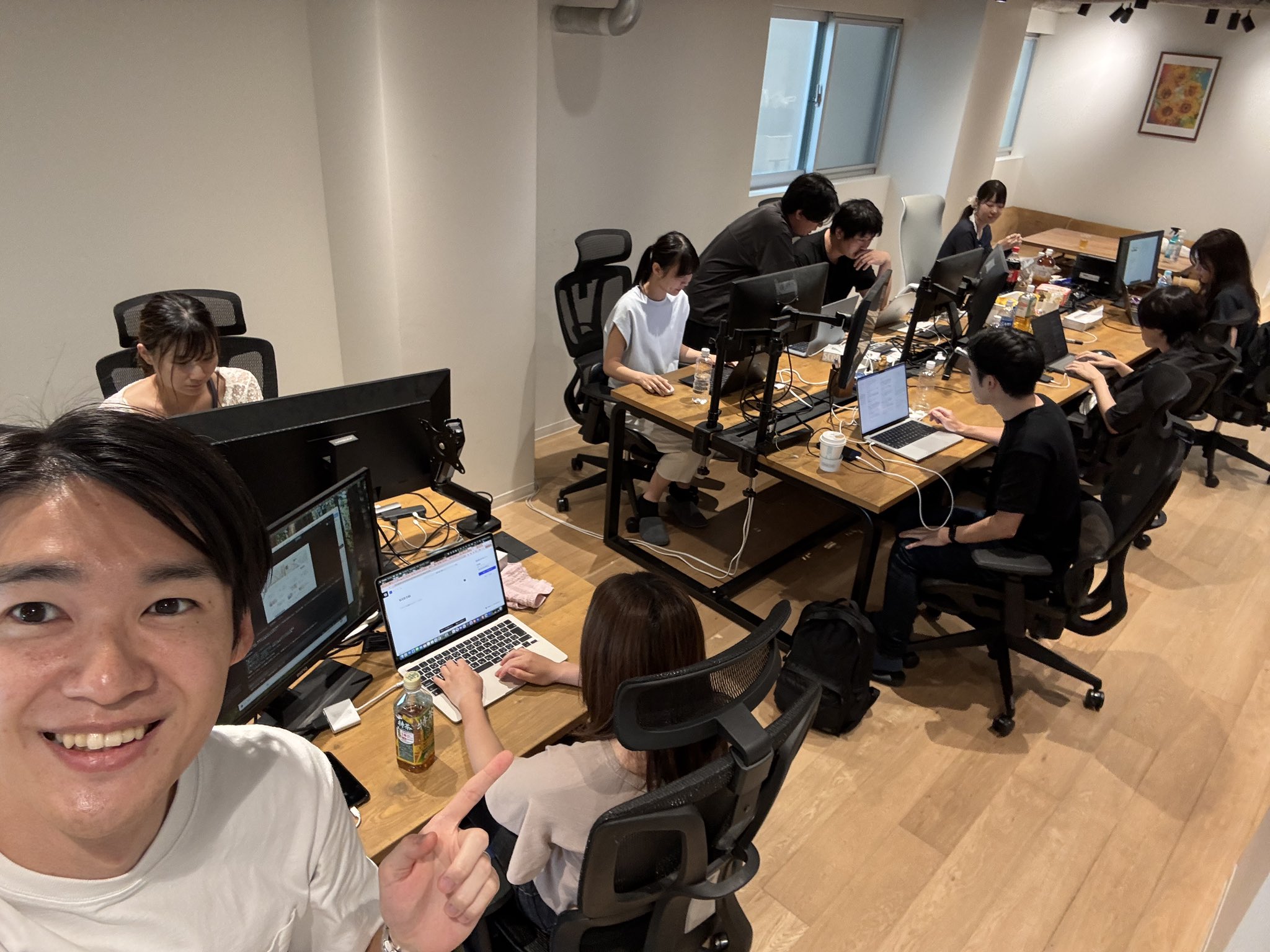 AIオフライン作業会 - 参加者が集中して作業する会場全体の様子